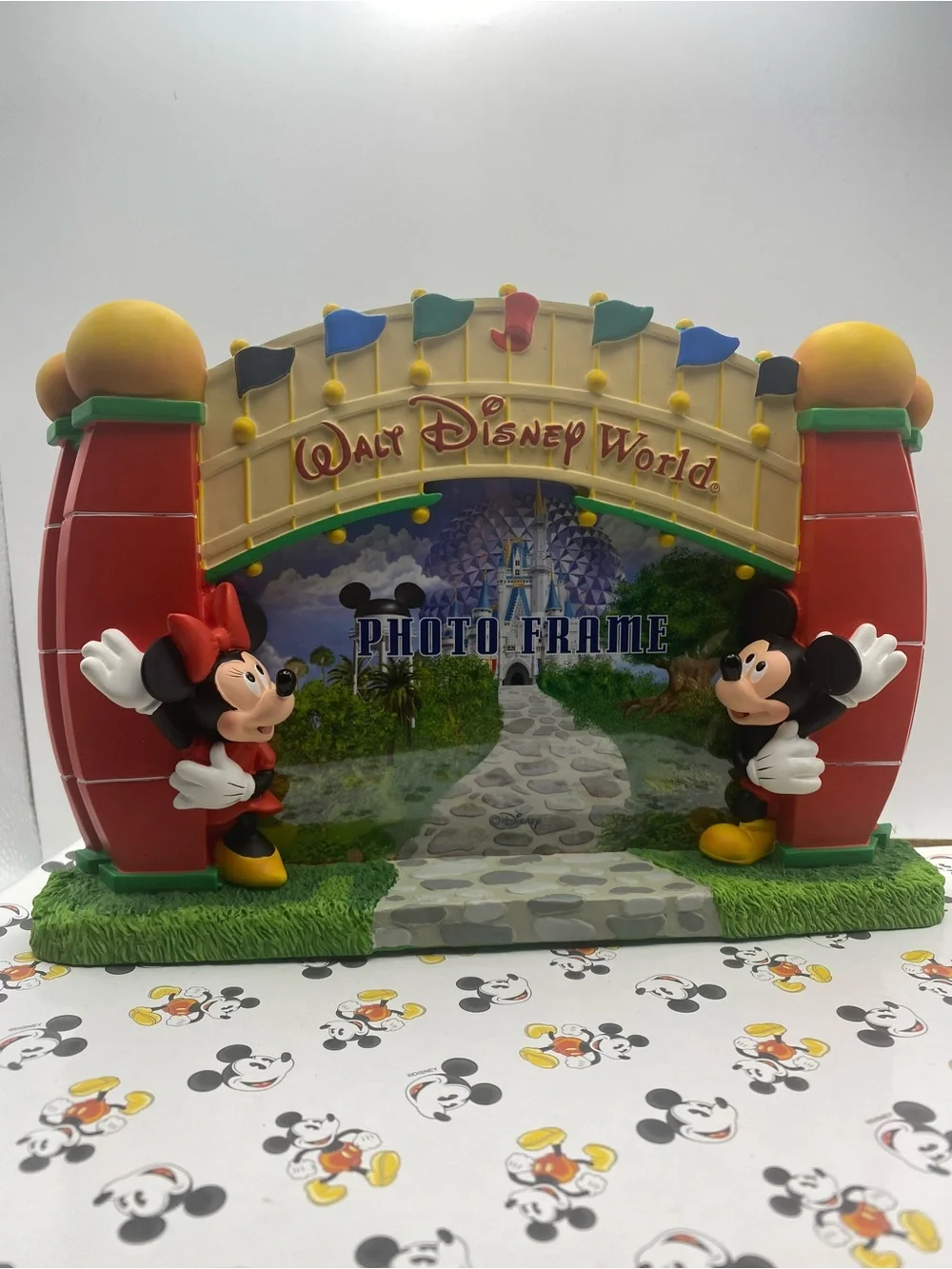 Vintage Retired Disney Mickey & Minnie Gate Walt Disney World Photo Frame